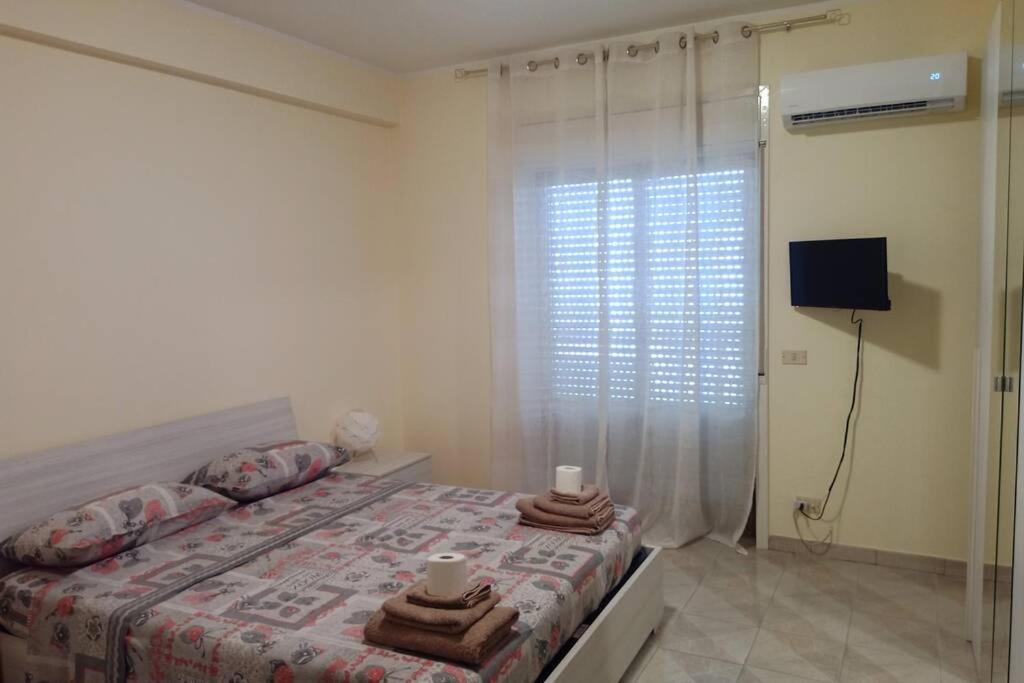 Casa Helios Con Ascensore Лентини Екстериор снимка